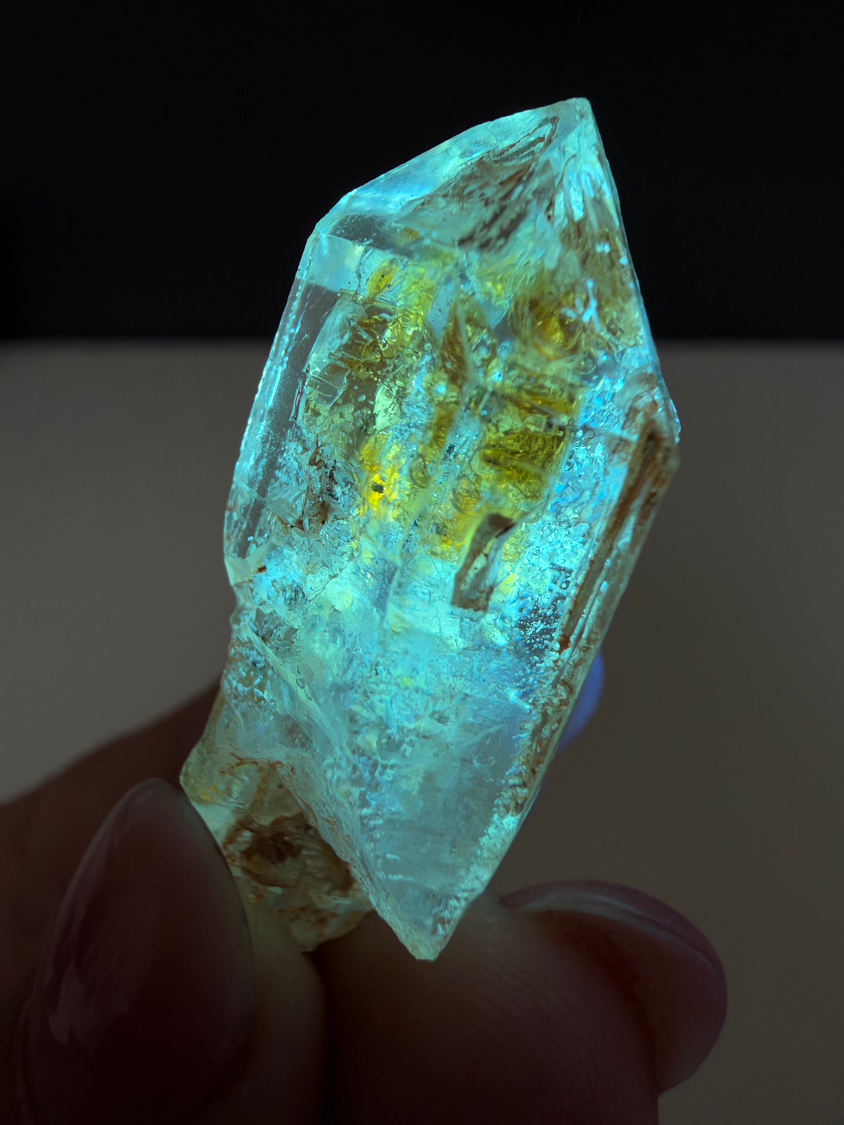 Enhydro Quartz with Moving Sediment & Petroleum Inclusions, Madirobe, Madagascar
