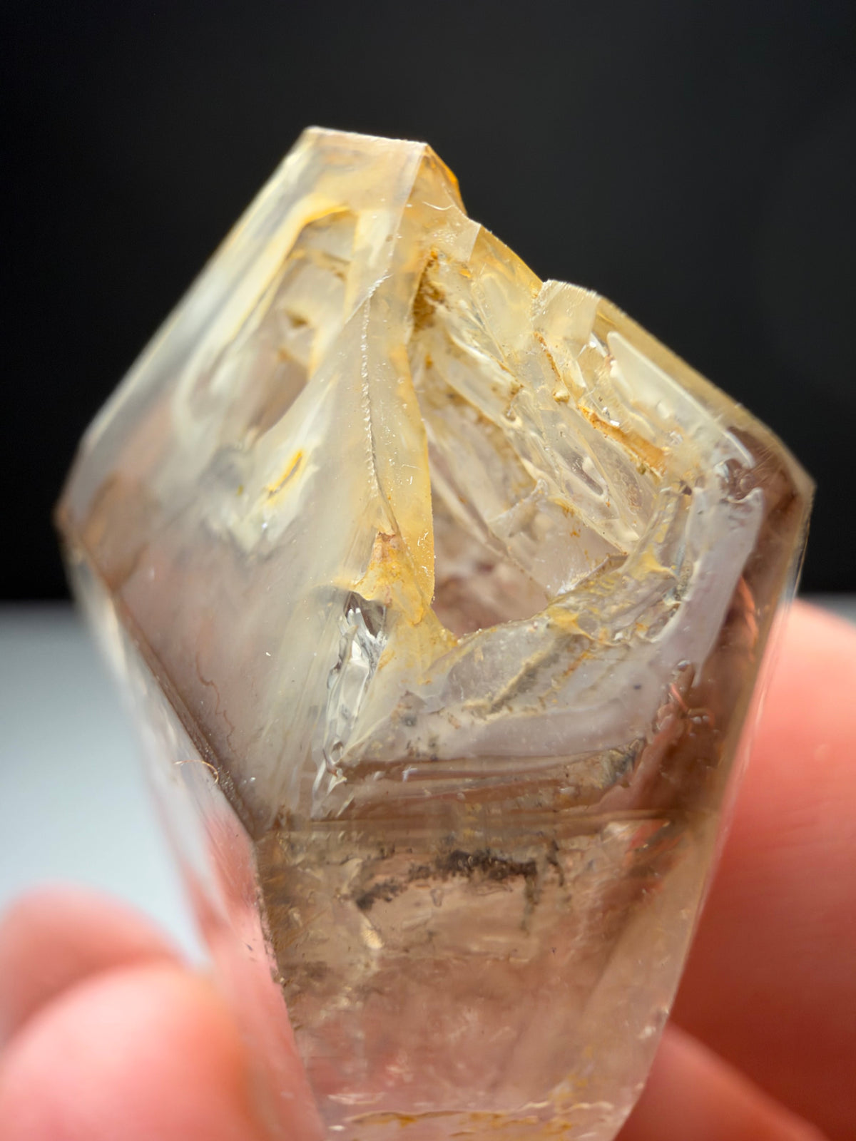 2 Moving Bubbles Enhydro Quartz, Goboboseb, Namibia