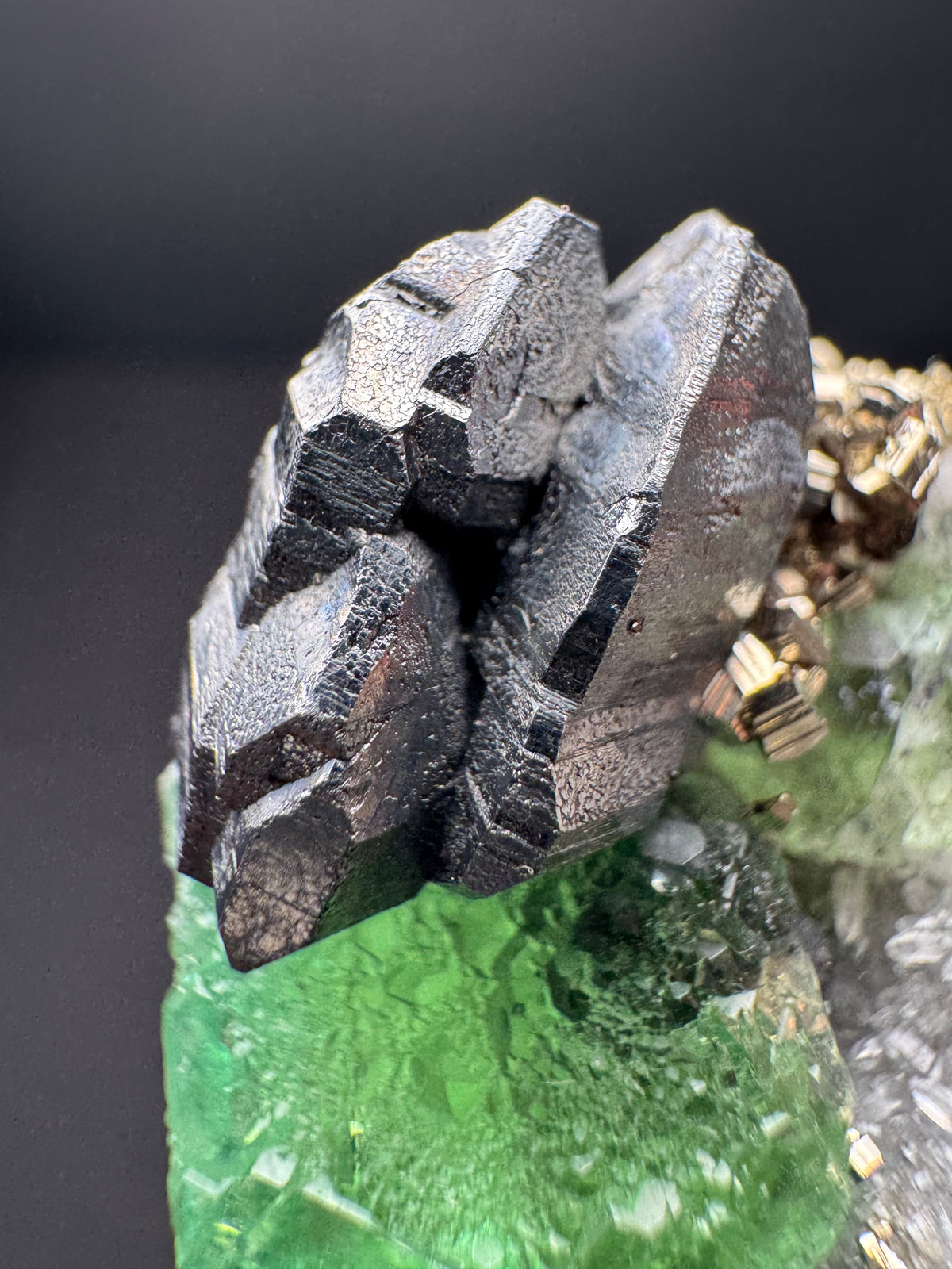 Fluorite with Geocronite-Jordanite, Pyrite & Quartz, Milpo Mine, Peru