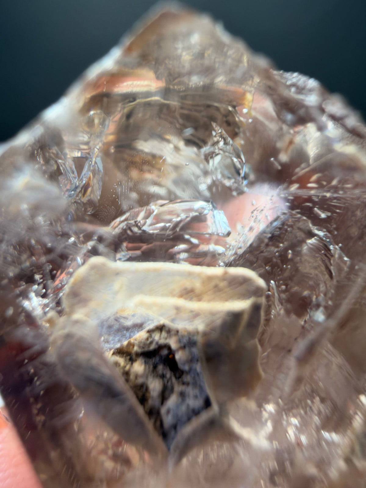 3x moving bubbles Enhydro Quartz, Goboboseb, Namibia