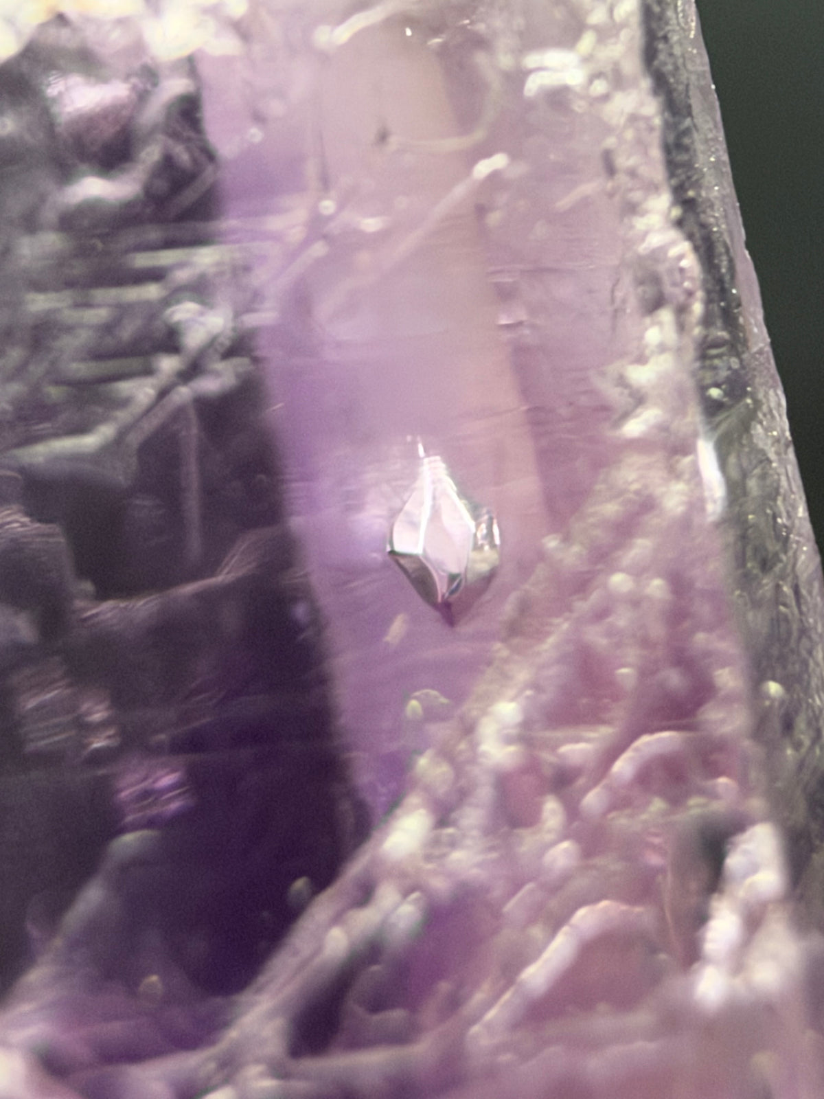 7cm Etched Amethyst, Guerrero, Mexico